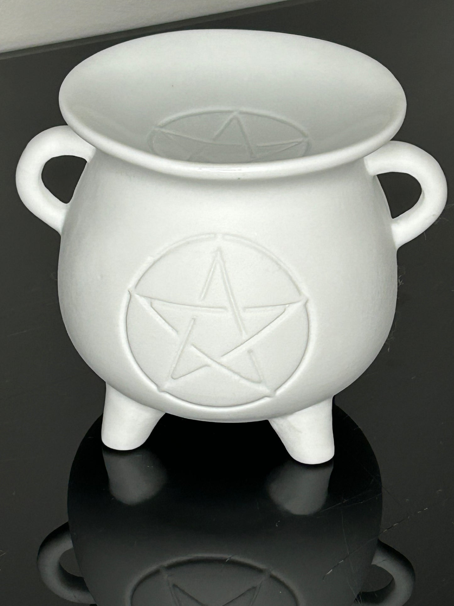 White Pentagram Cauldron Oil Burner