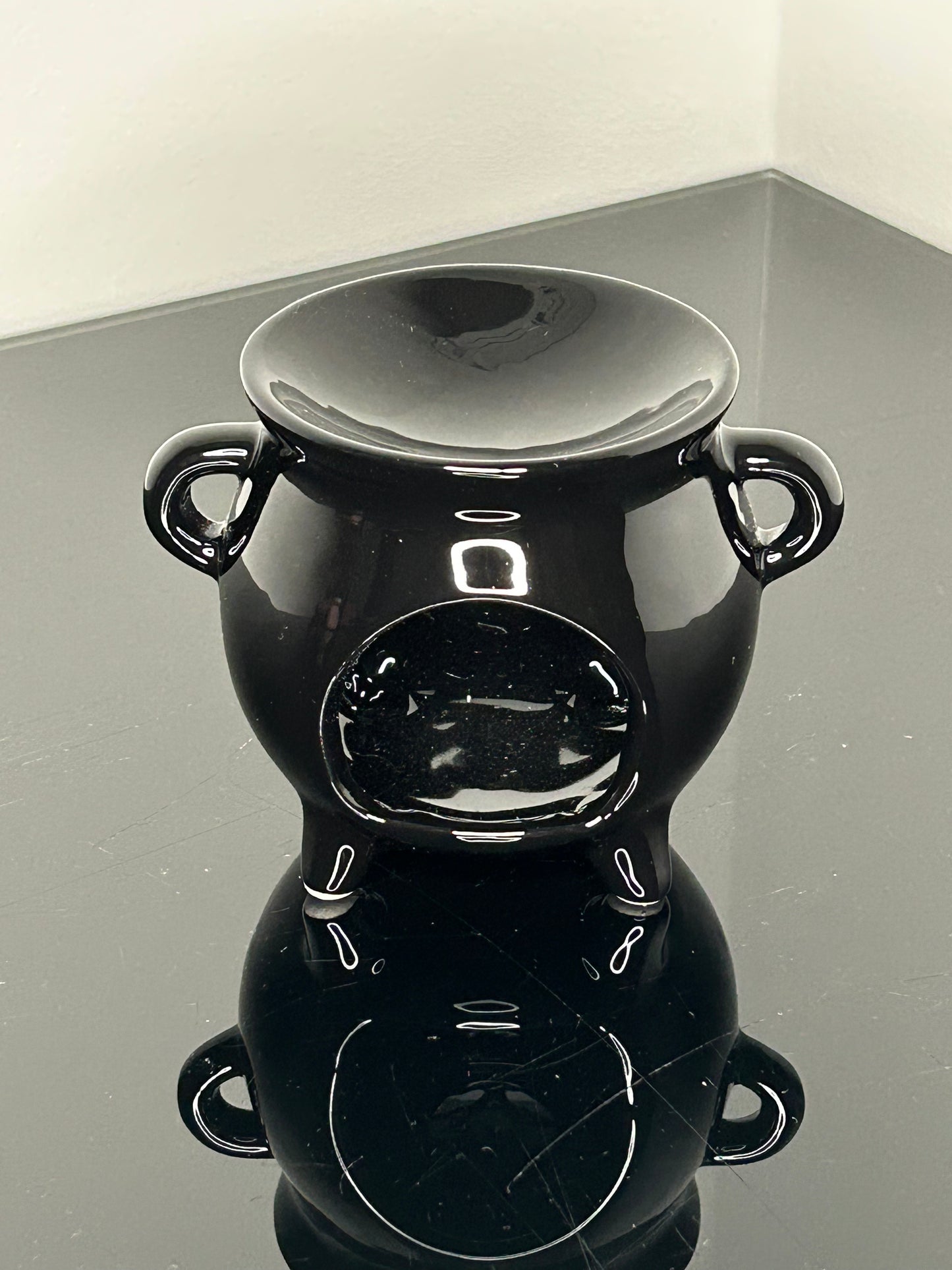 Pentagram Cauldron Oil Burner