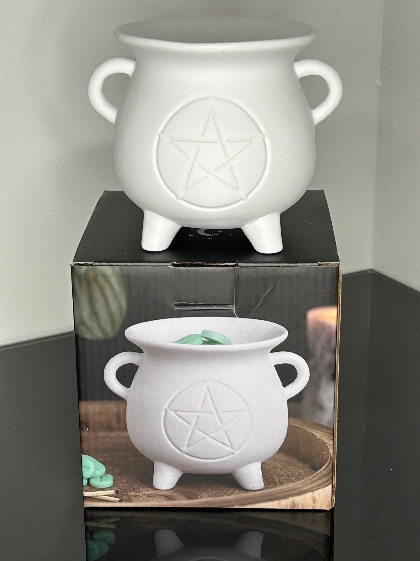 White Pentagram Cauldron Oil Burner